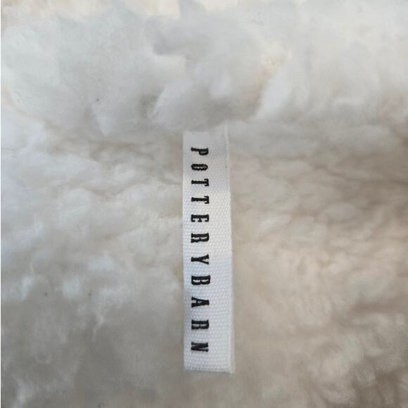 Pottery Barn Teddy Bear Plush Soft Robe Pockets Tie Closure White Womens Small - Picture 8 of 9